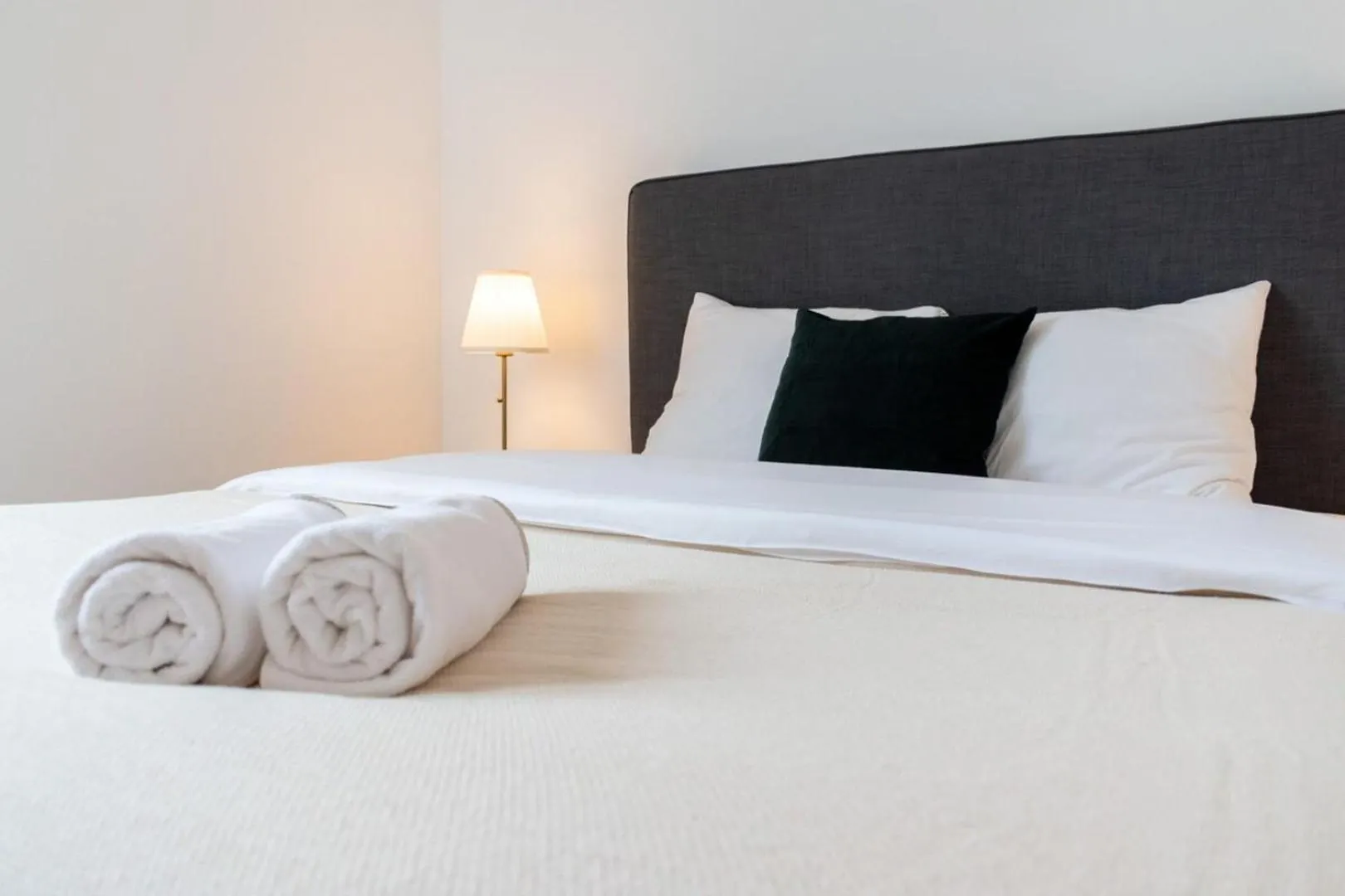 Lille Center Equipped And Bright Apartment 프랑스